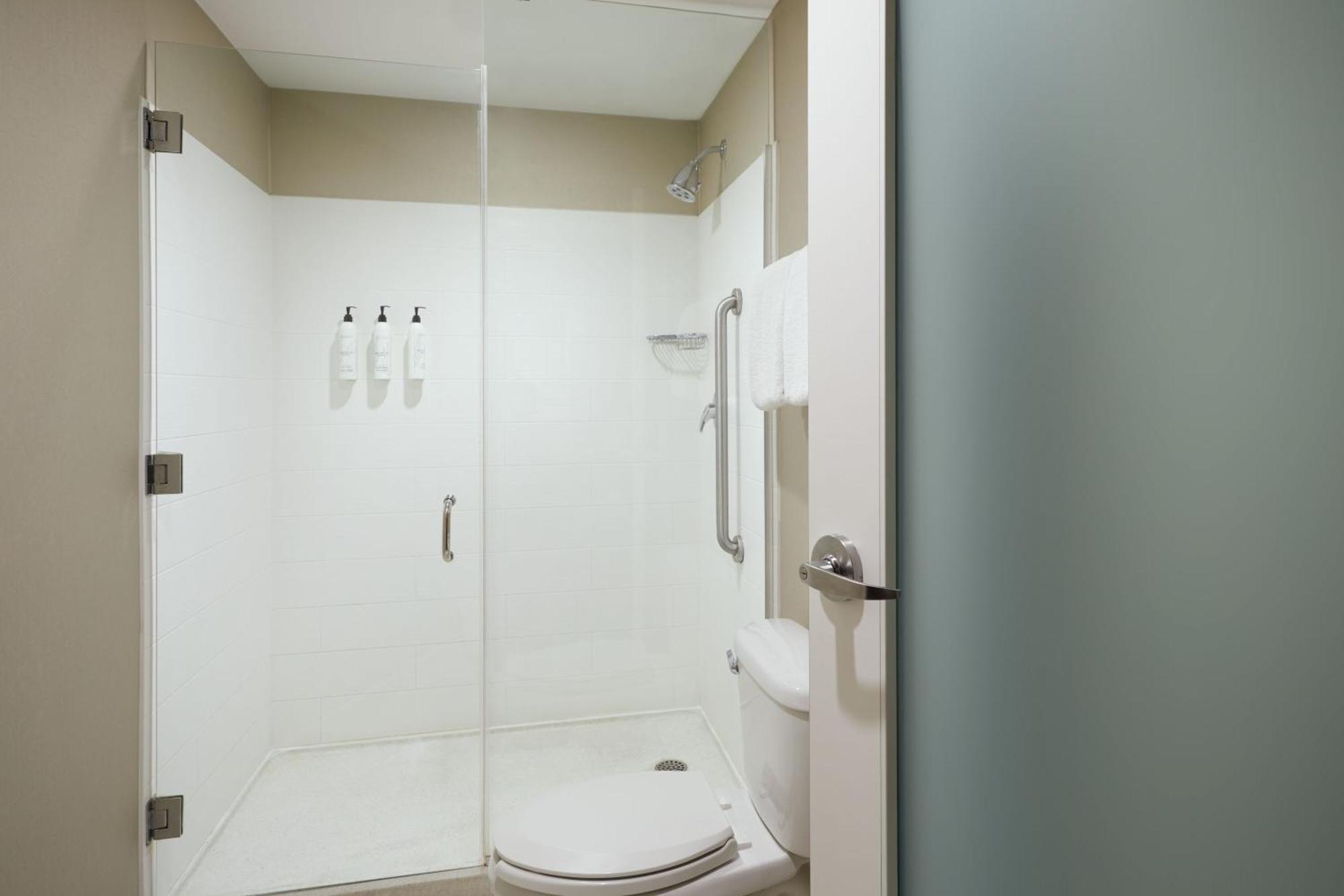 Springhill Suites St. Louis Airport/Earth City Бриджтон Экстерьер фото